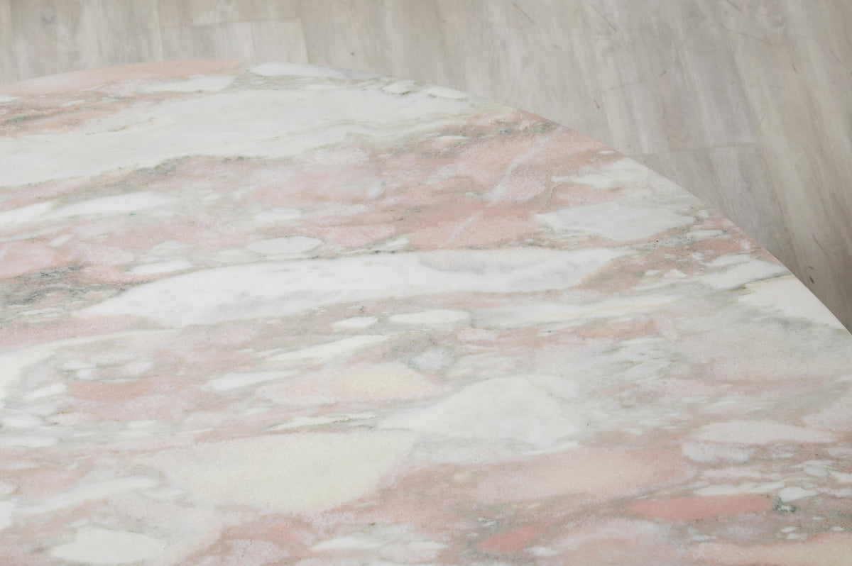 Italian 1970s Marble Center Table with Pink Veining, 47\" Diameter