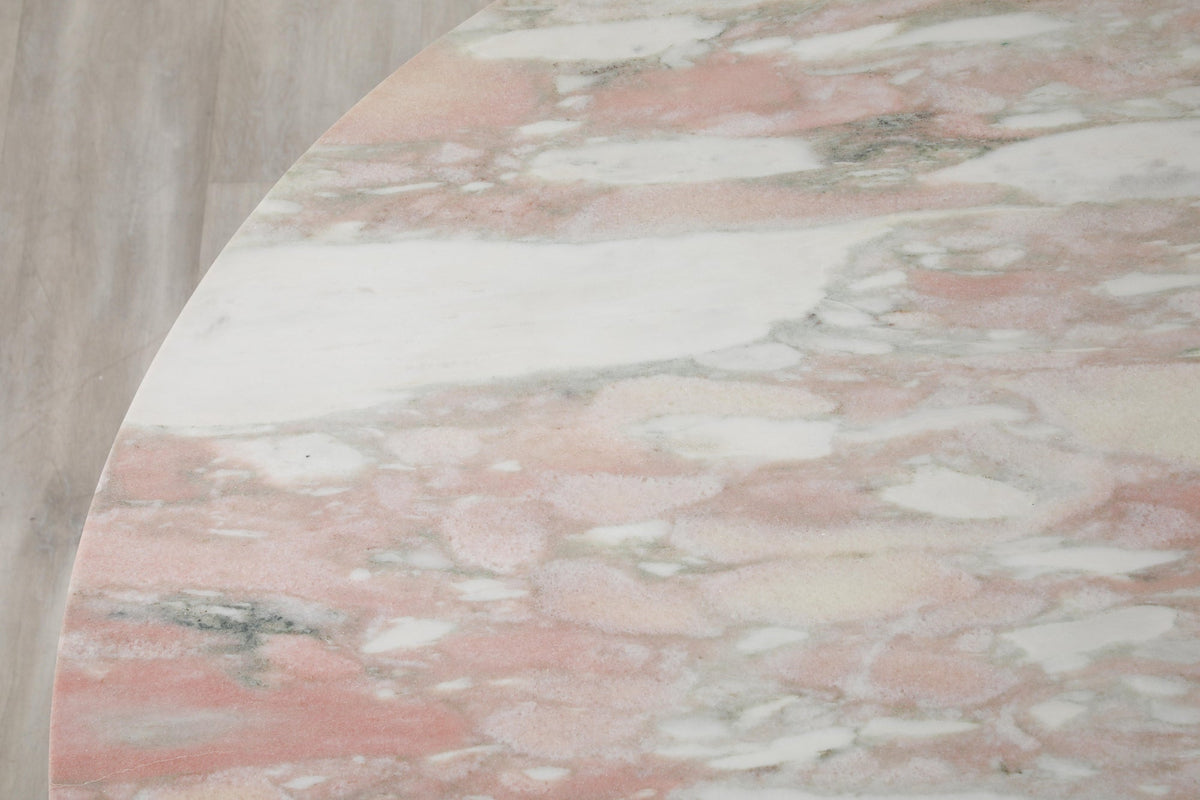 Italian 1970s Marble Center Table with Pink Veining, 47\" Diameter