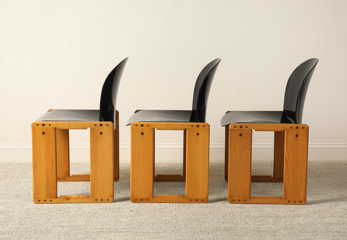 Afra and Tobia Scarpa, B&B Italia, Set of Six ‘Dialogo’ Dining Chairs, 1973