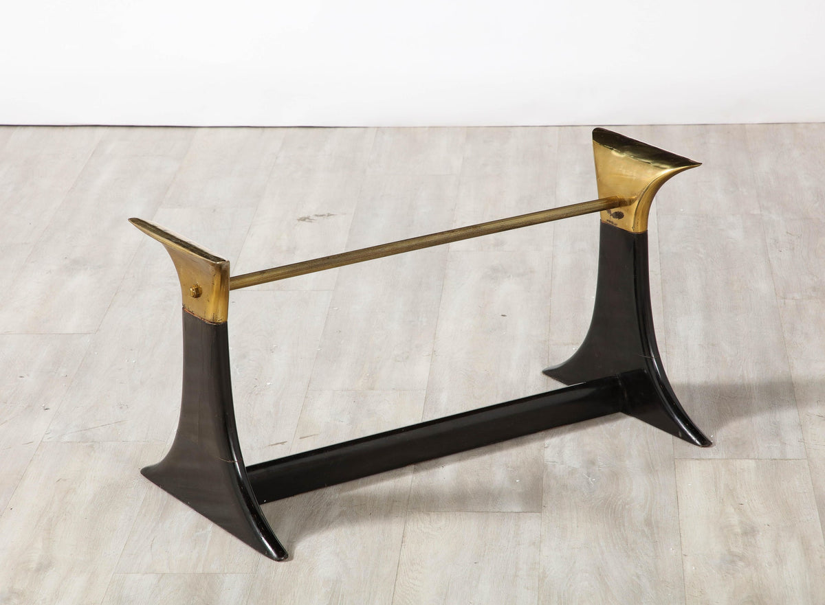 Guglielmo Ulrich Walnut, Agate and Brass Coffee Table, Italy, circa 1950